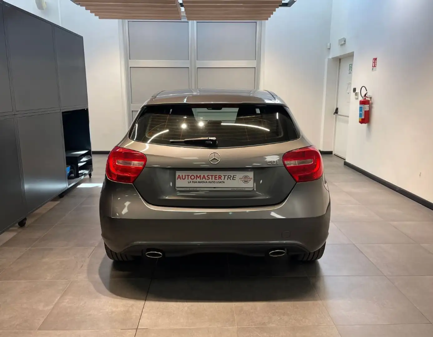 Mercedes-Benz A 180 A 180 CDI BlueEFFICIENCY Sport Grey - 2