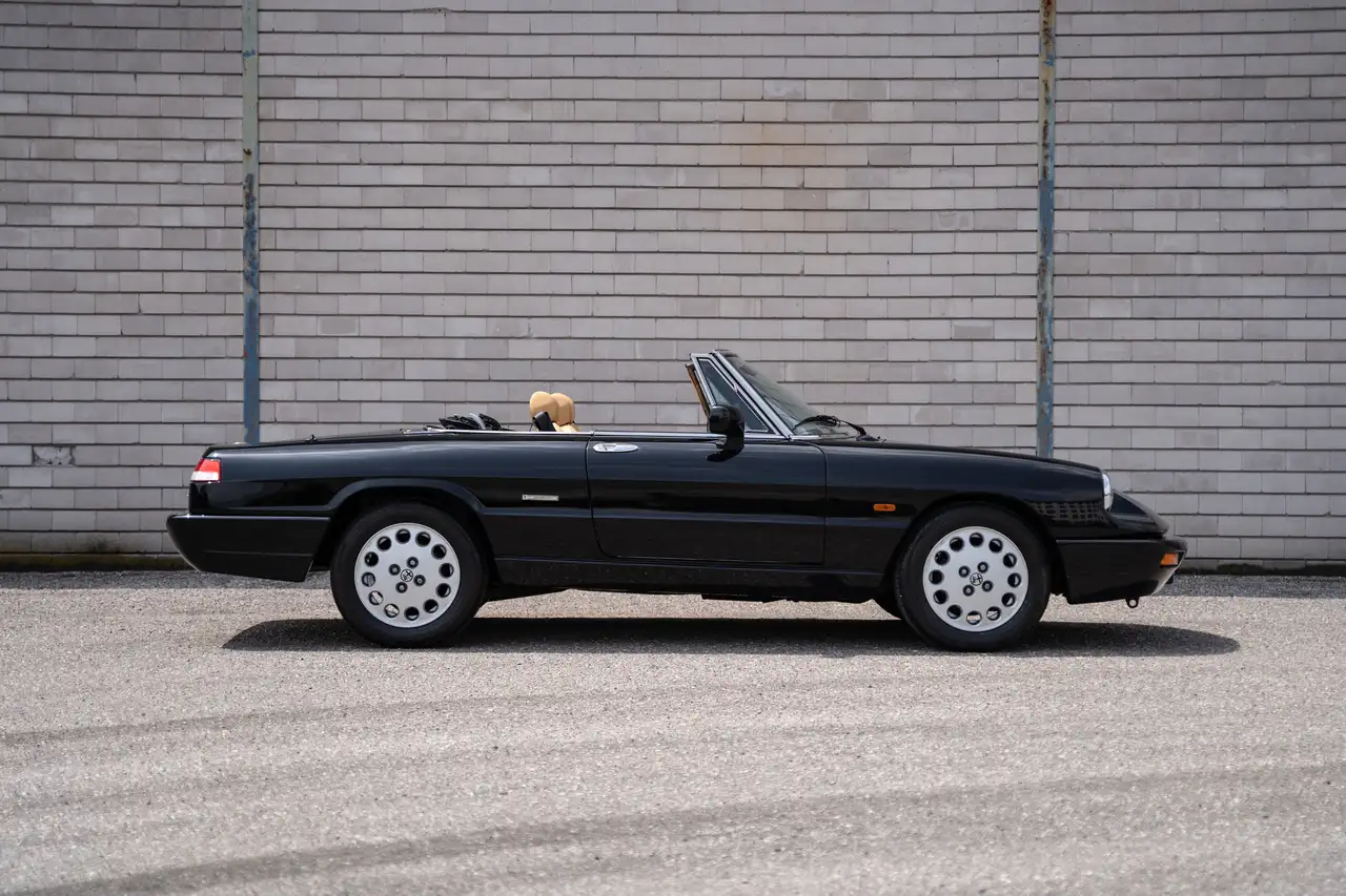 Alfa Romeo Spider Duetto, foto 2