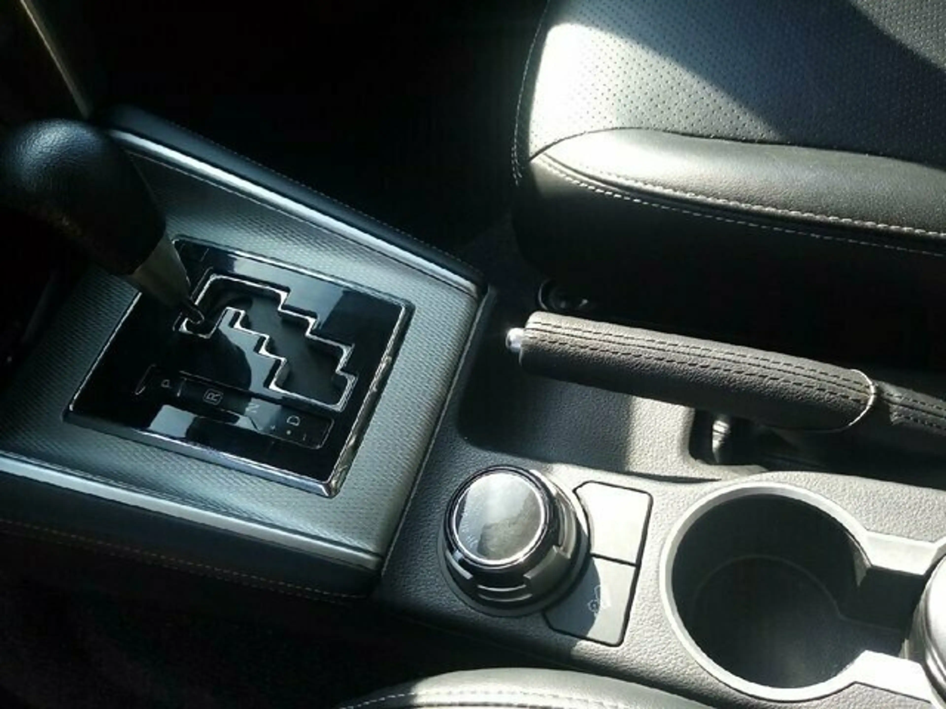 Mitsubishi L200 Top Doppelkabine 4WD — photo 13