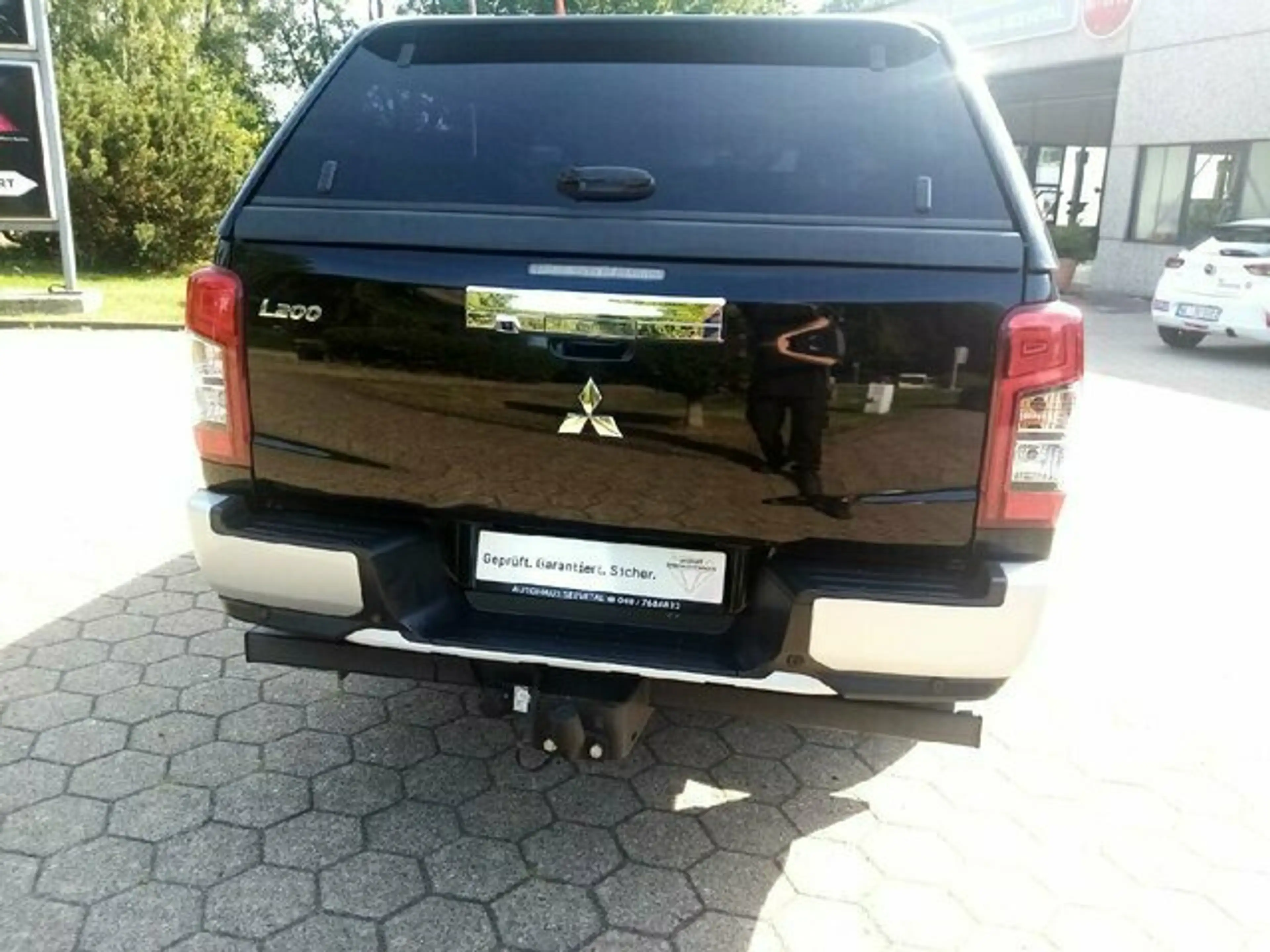 Mitsubishi L200 Top Doppelkabine 4WD — photo 4