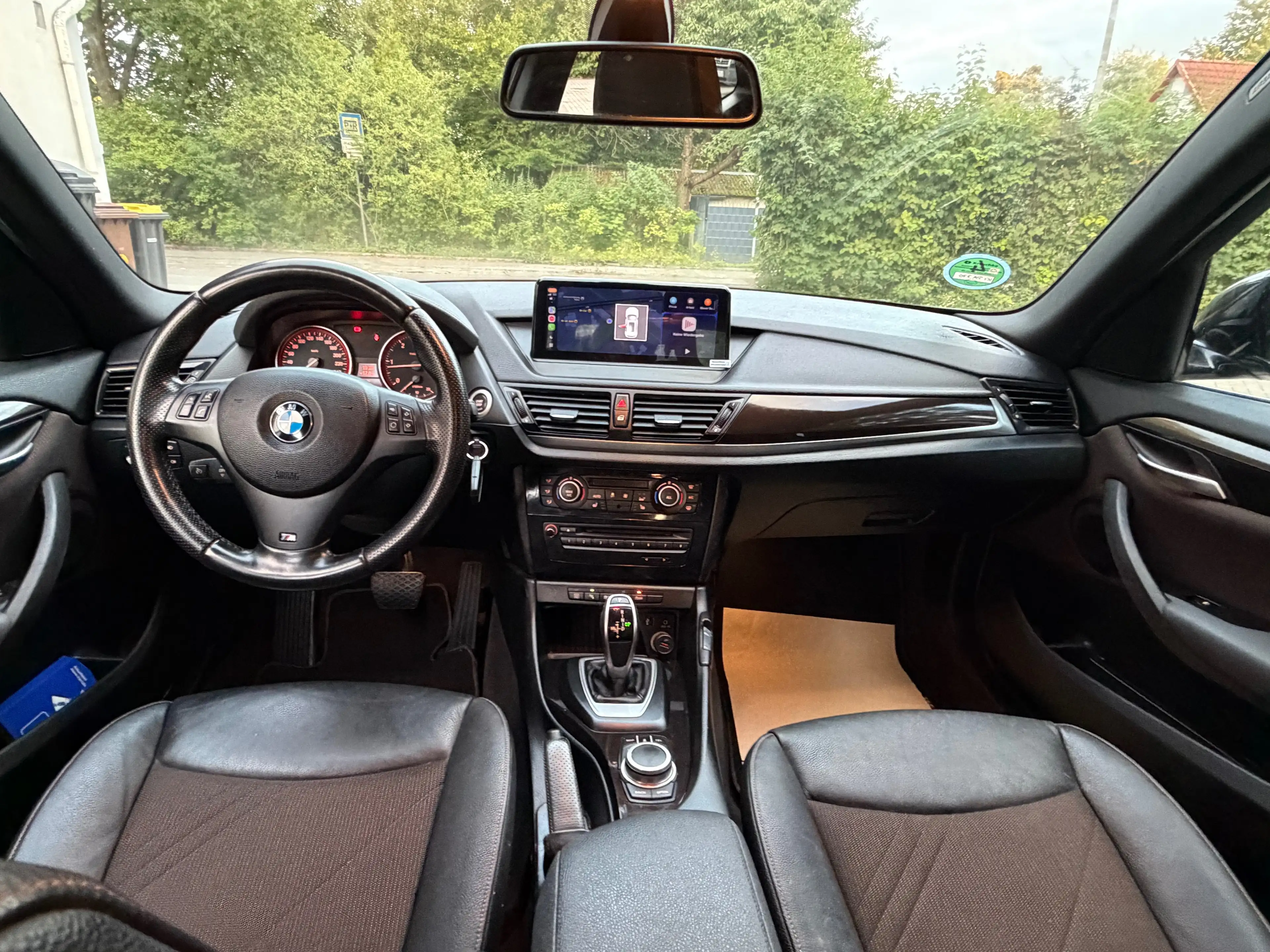 BMW X1 xDrive18d/TÜV NEU/ ÖL NEU/ PDC/ CARPLAY — photo 11