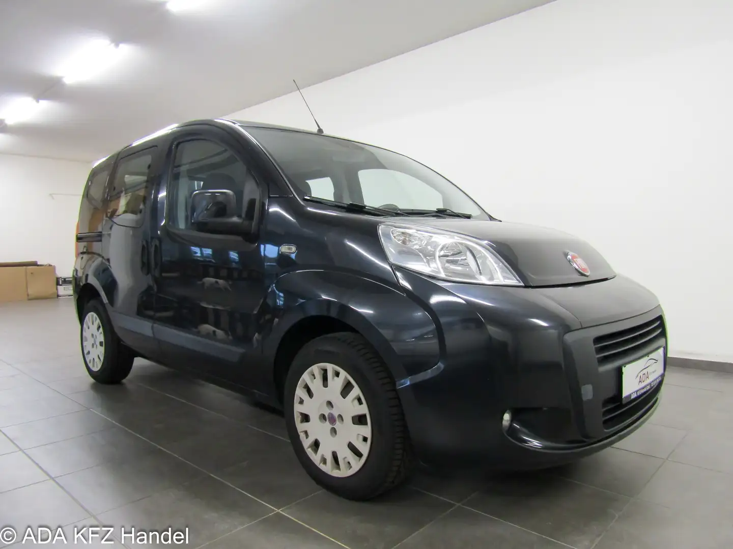 Fiat Qubo Dynamic Schwarz - 1