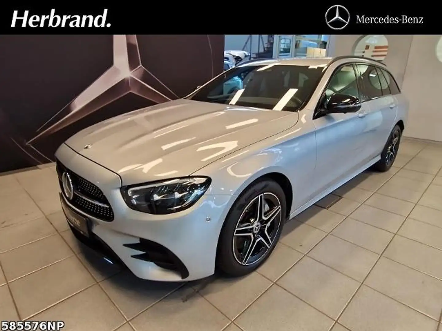 Mercedes-Benz E 300 e T AMG Line Night HUD Burmester Distronic Silber - 1
