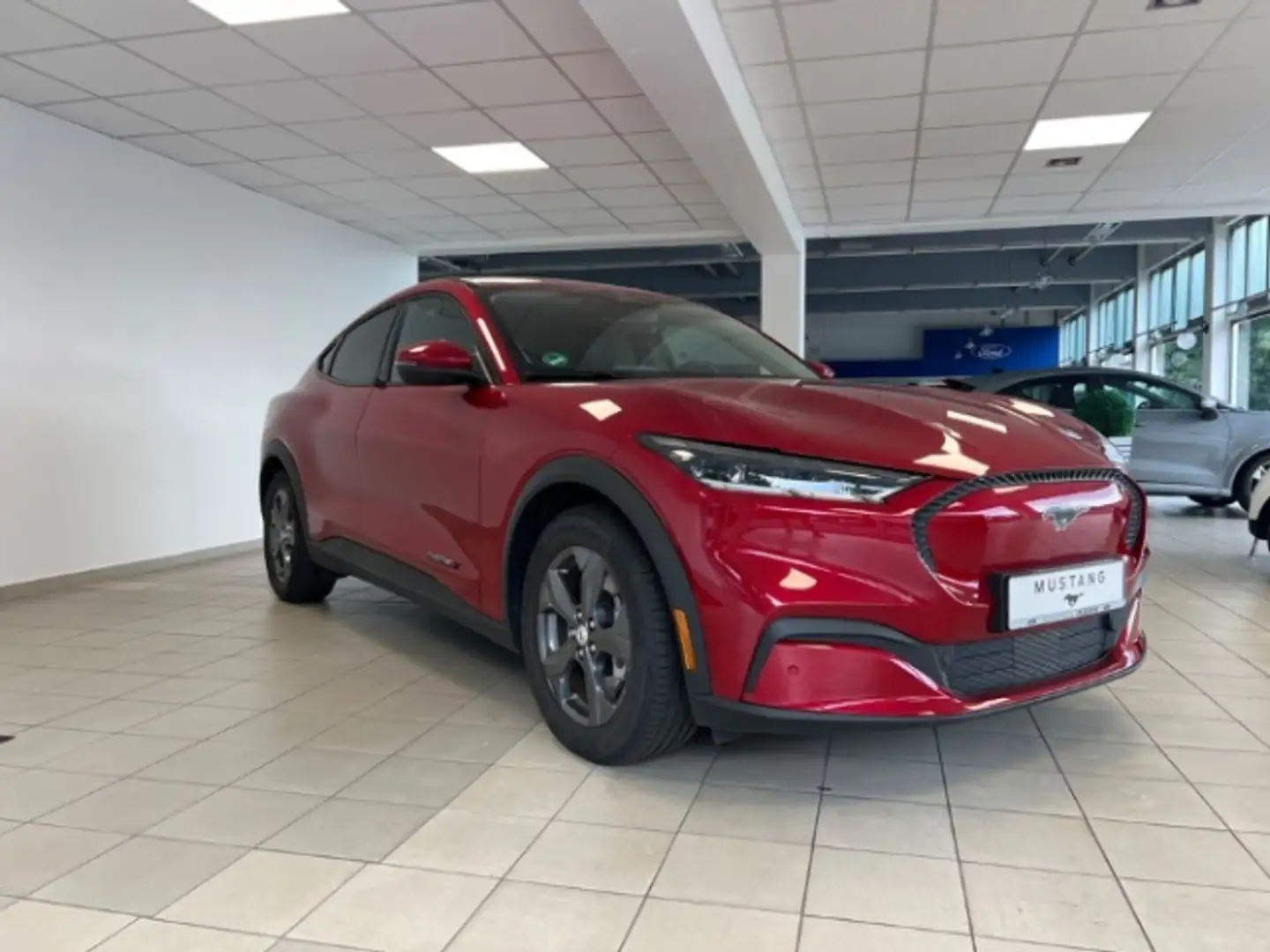 Ford Mustang Mach-E Basis Navi digitales Cockpit LED ACC Mehrzonenklim Rouge - 1