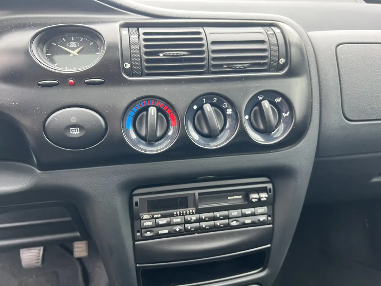 Ford Escort 16V Flair, foto 9