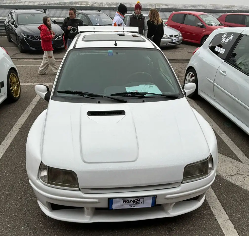 Renault CLIO MAXI 3p 1.8 16v cat., foto 10