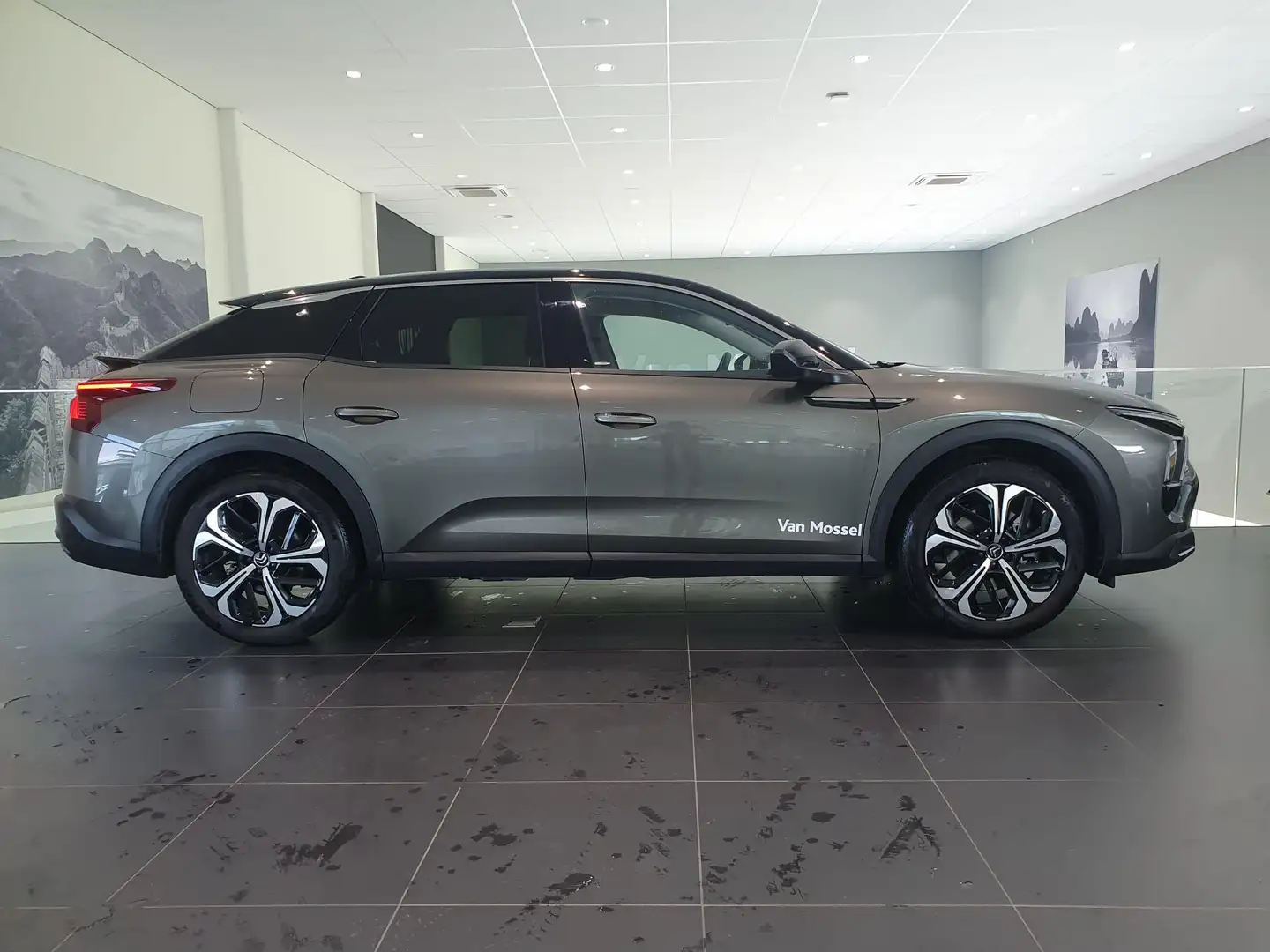 Citroen C5 X 1.6 Plug-in Hybrid Business Plus | Elektrisch vers Grijs - 2