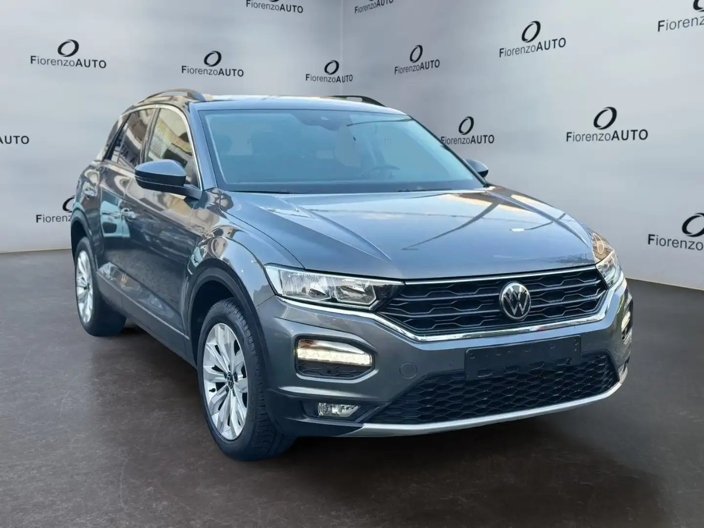 Volkswagen T-Roc 1.0 TSI Style 81Kw (Man.) "PREZZO REALE" (1525) Gris - 1
