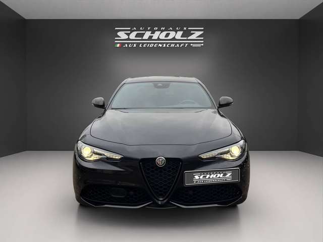 Alfa Romeo Giulia MY22 Estrema 2.2 Diesel *KAMERA*KLIMA*