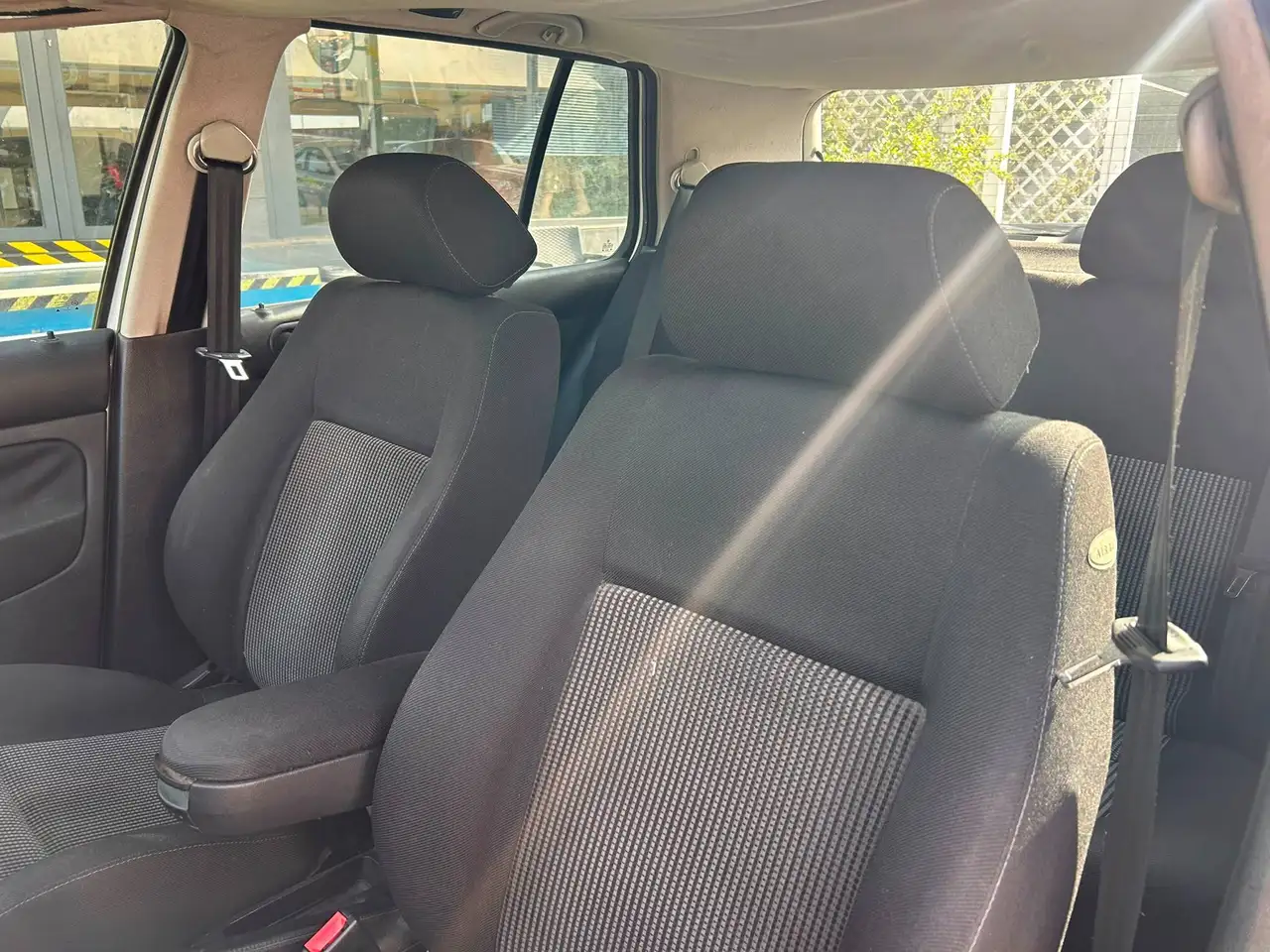 Volkswagen Golf 5p 1.8 20v Highline, foto 9