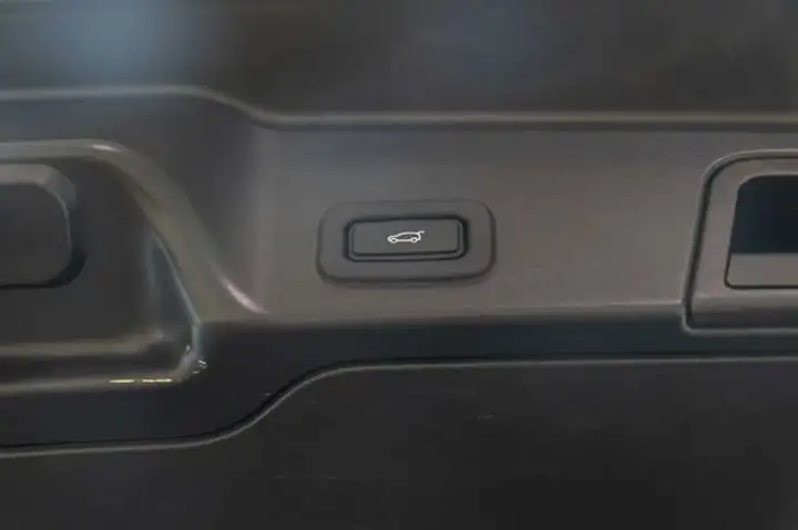 Land Rover 2019, foto 12