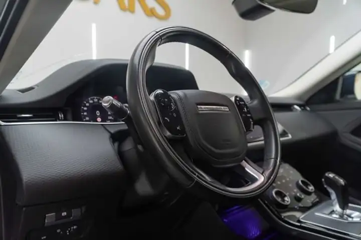 Land Rover 2019, foto 13