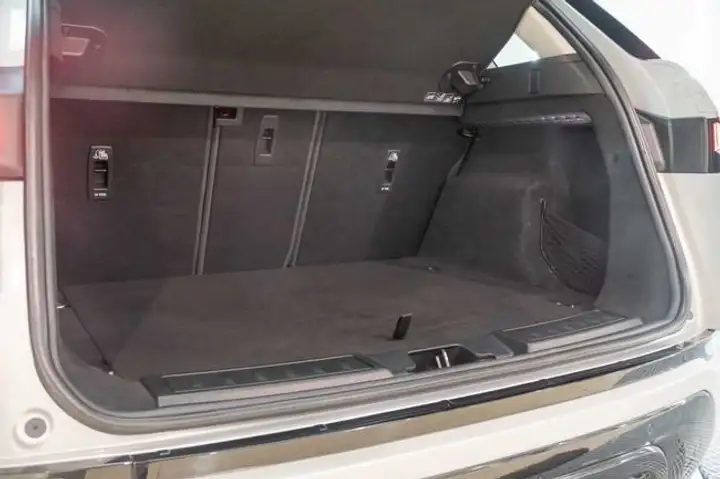 Land Rover 2019, foto 11