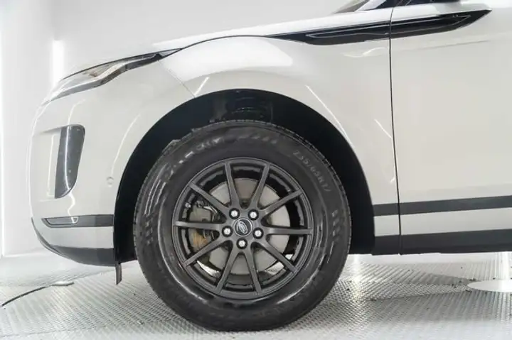 Land Rover 2019, foto 24