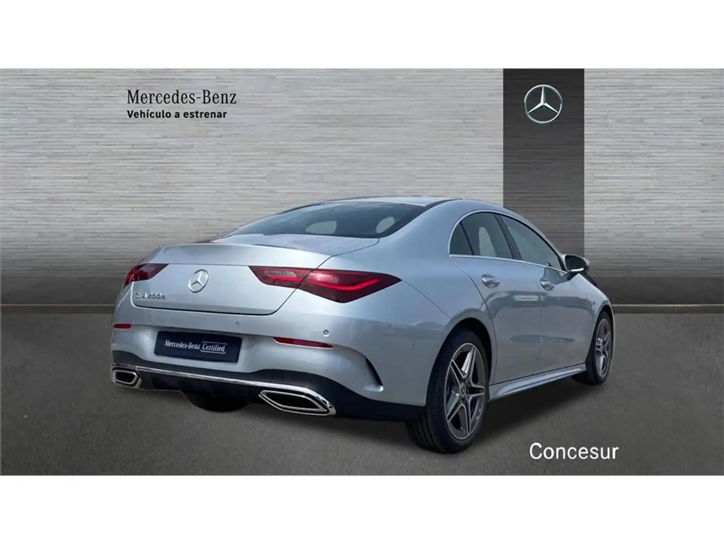 Mercedes-Benz CLA 200 D DCT Zilver - 2