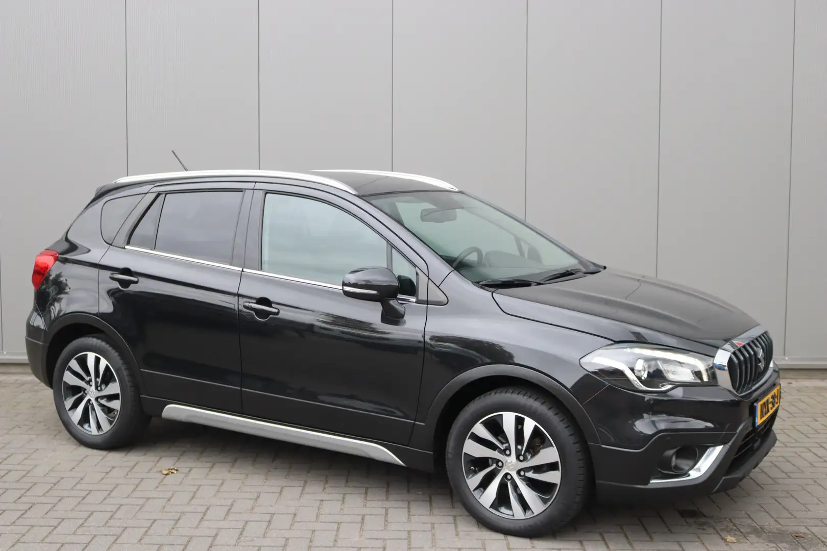 Suzuki S-Cross 1.4 Boosterjet 140PK AllGrip High Executive 1ste-e Noir - 2