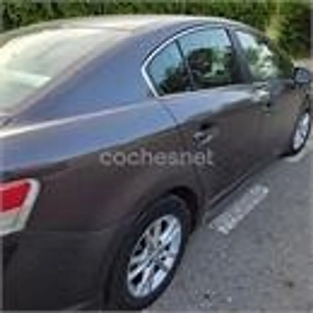 Toyota Avensis Avensis 2.0D-4D Advance Advance Gris - 1