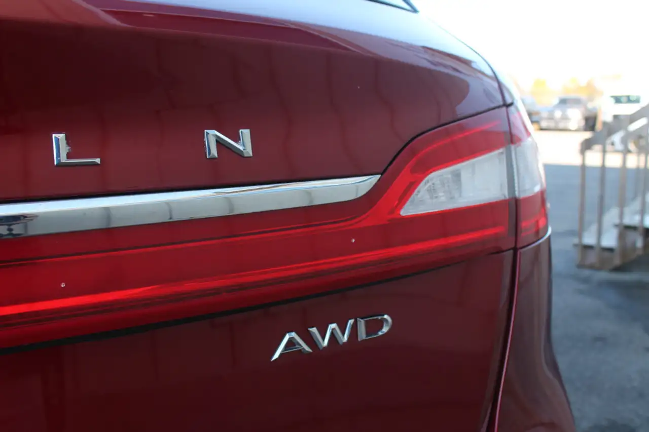 Lincoln MKX снимка Lincoln MKX