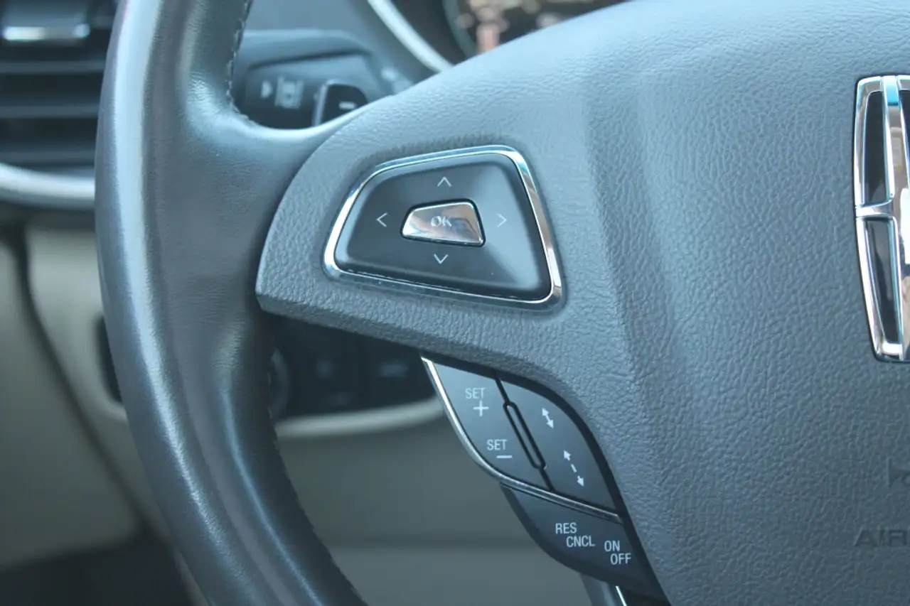 Lincoln MKX снимка Lincoln MKX