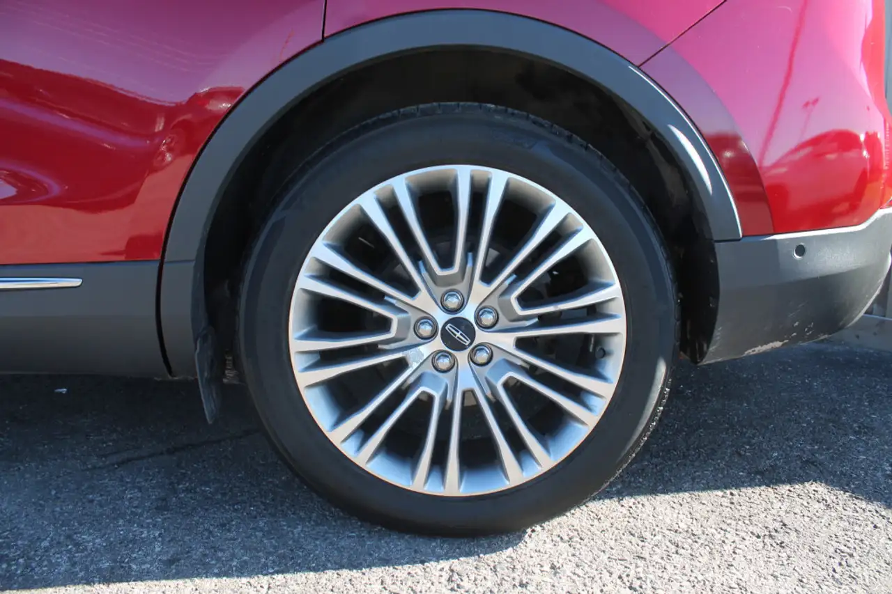 Lincoln MKX снимка Lincoln MKX
