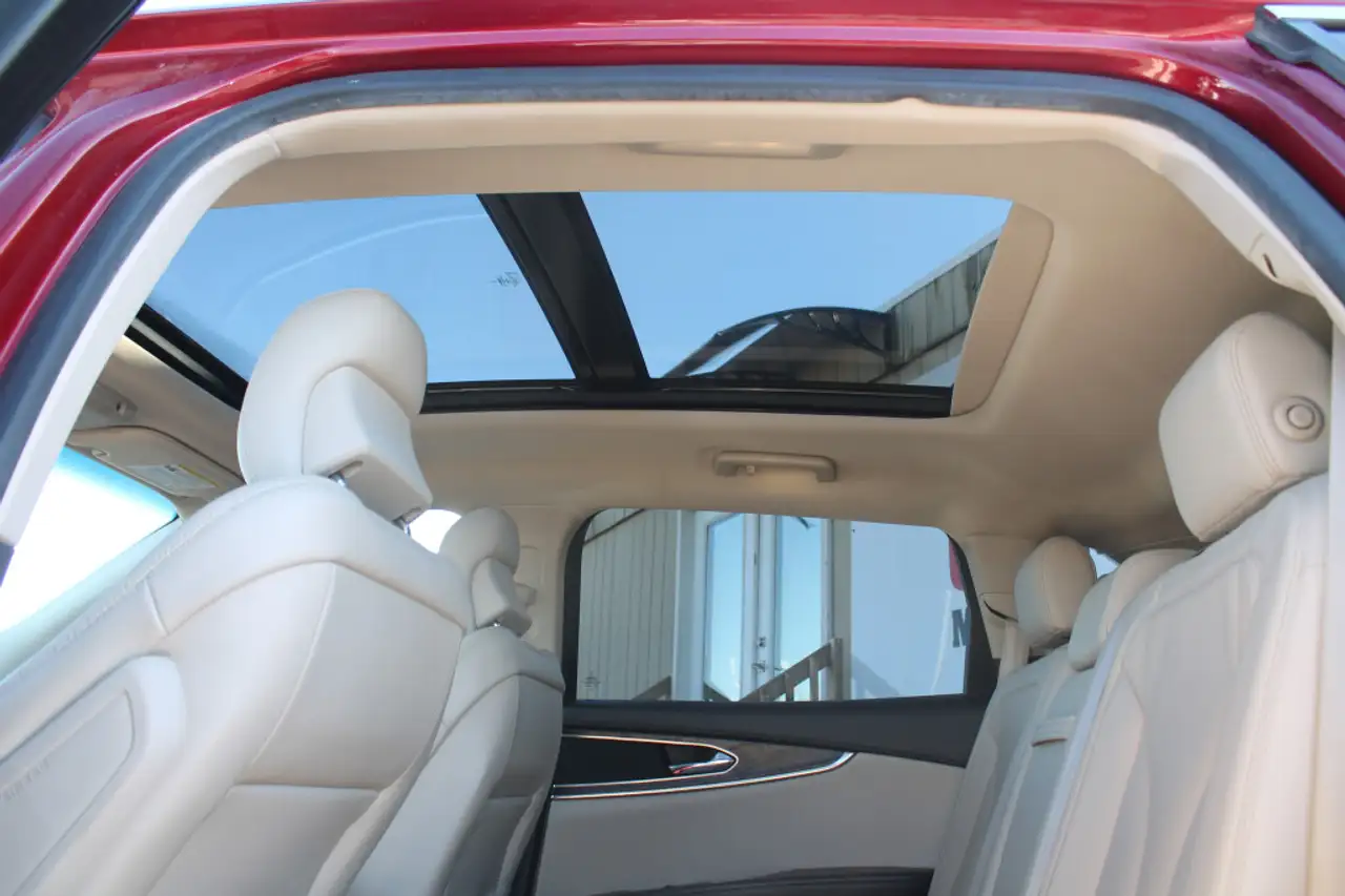 Lincoln MKX снимка Lincoln MKX