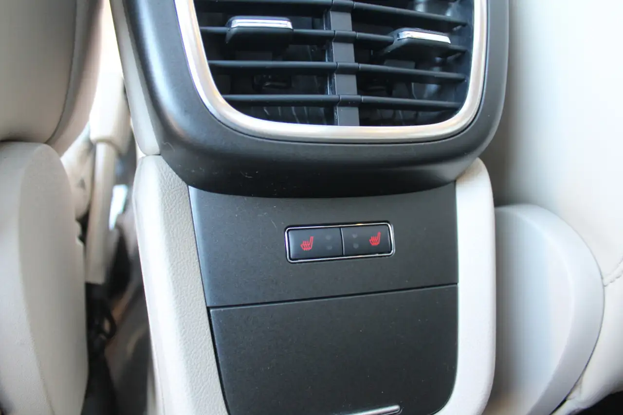 Lincoln MKX снимка Lincoln MKX
