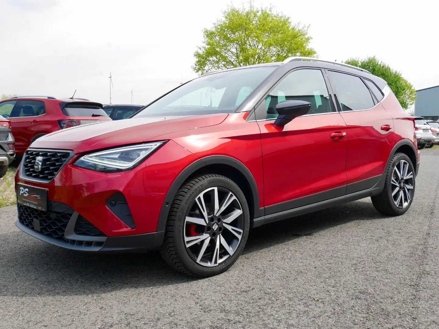SEAT Arona 1.5 TSI DSG"FR"Navi+LED+Kamera+App+18" Rouge - 2