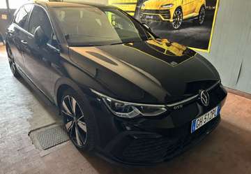 Golf VIII 2020 2.0 tdi GTD 200cv dsg