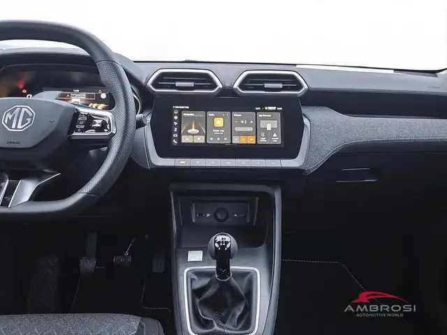 MG MG ZS view 15