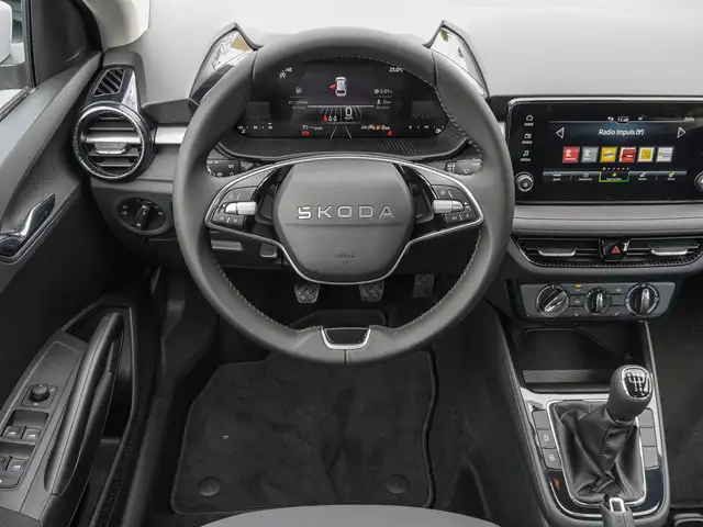 Skoda Fabia view 11