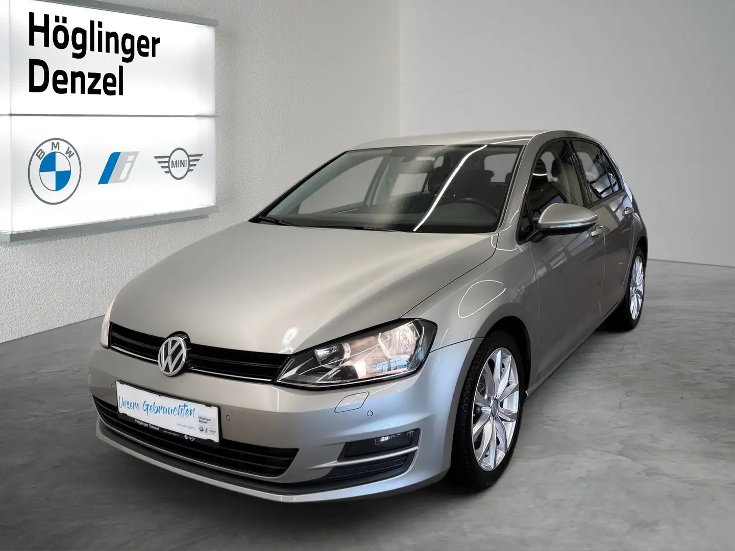 Volkswagen Golf Trendline 1,2 TSI Silber - 1