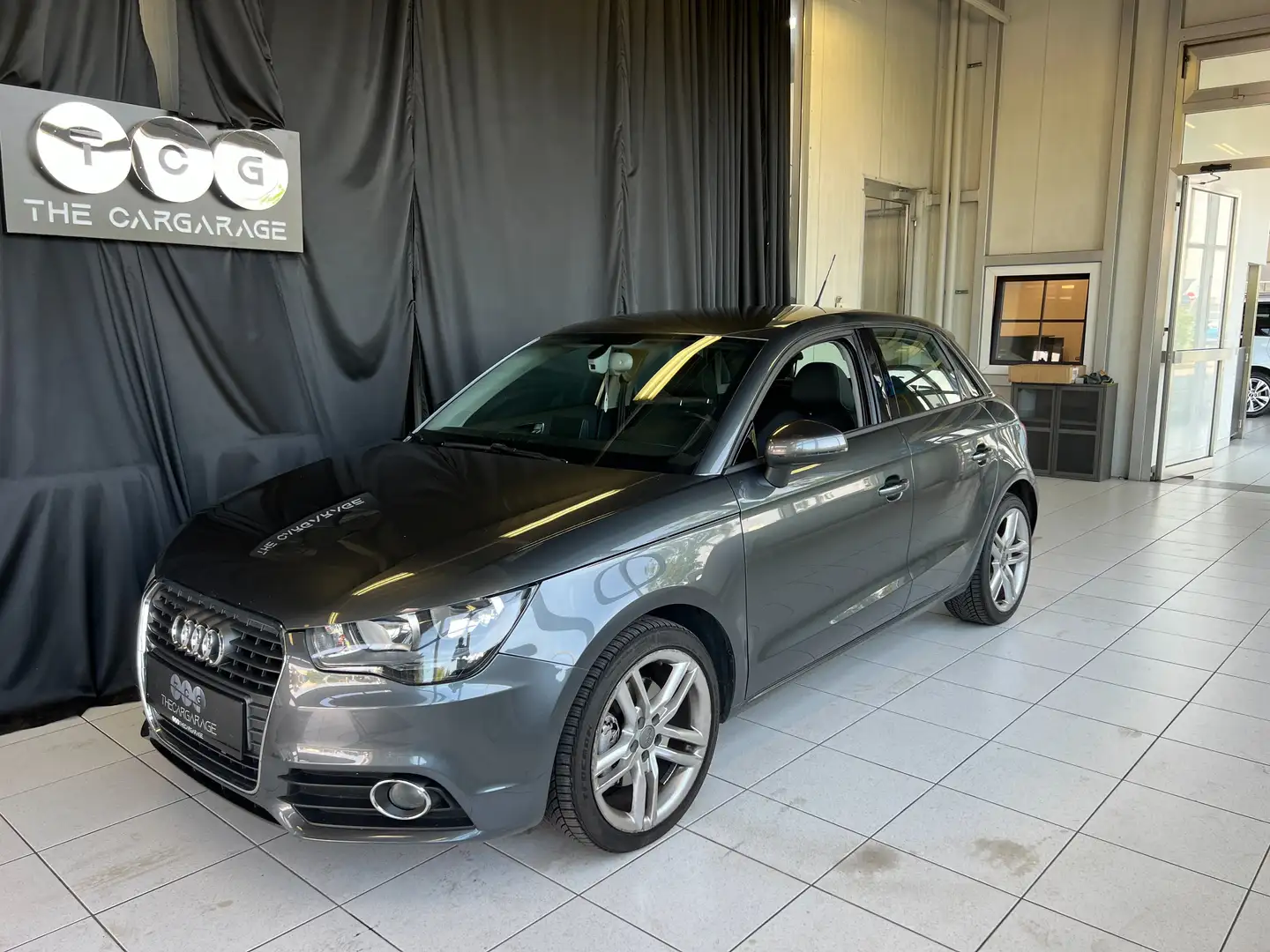 Audi A1 ambition Grau - 1