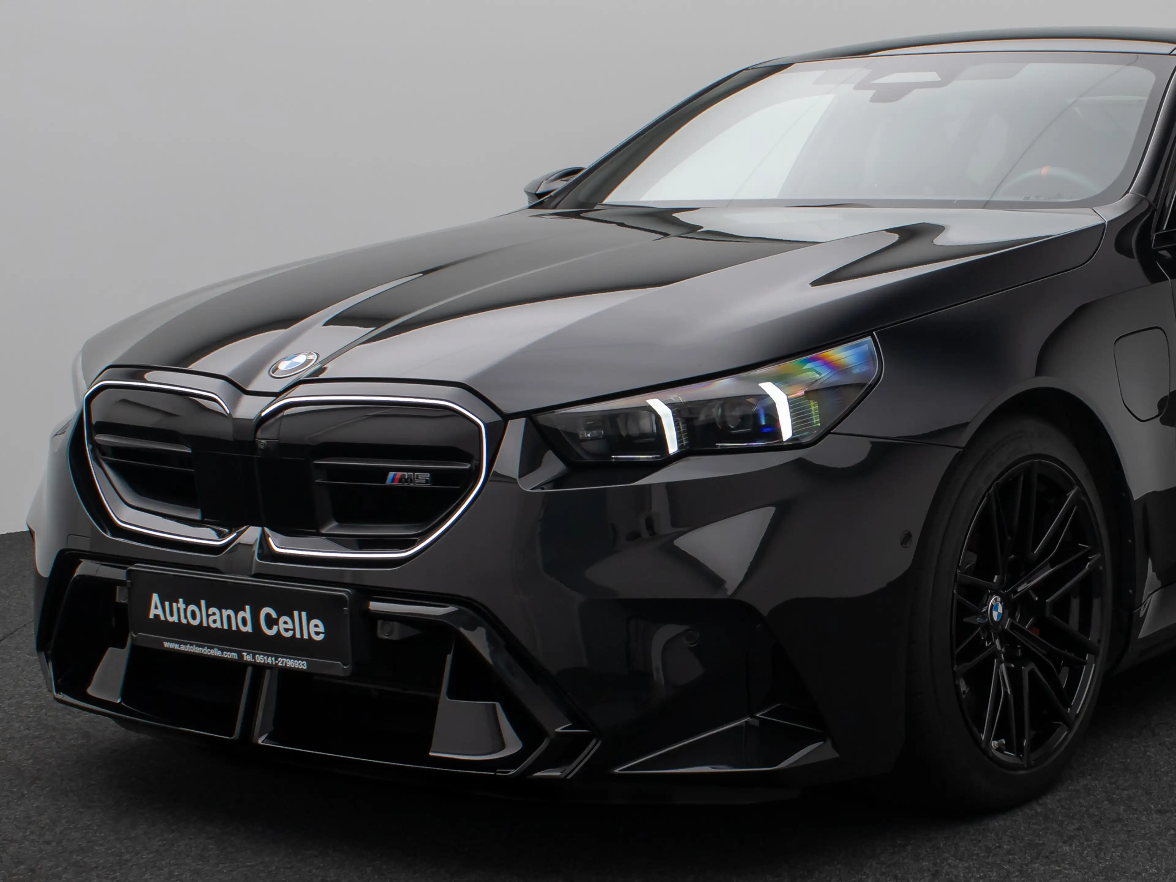 BMW M5 xD Panorama 360°B&W HUD M-Driversp. Komfort — photo 10
