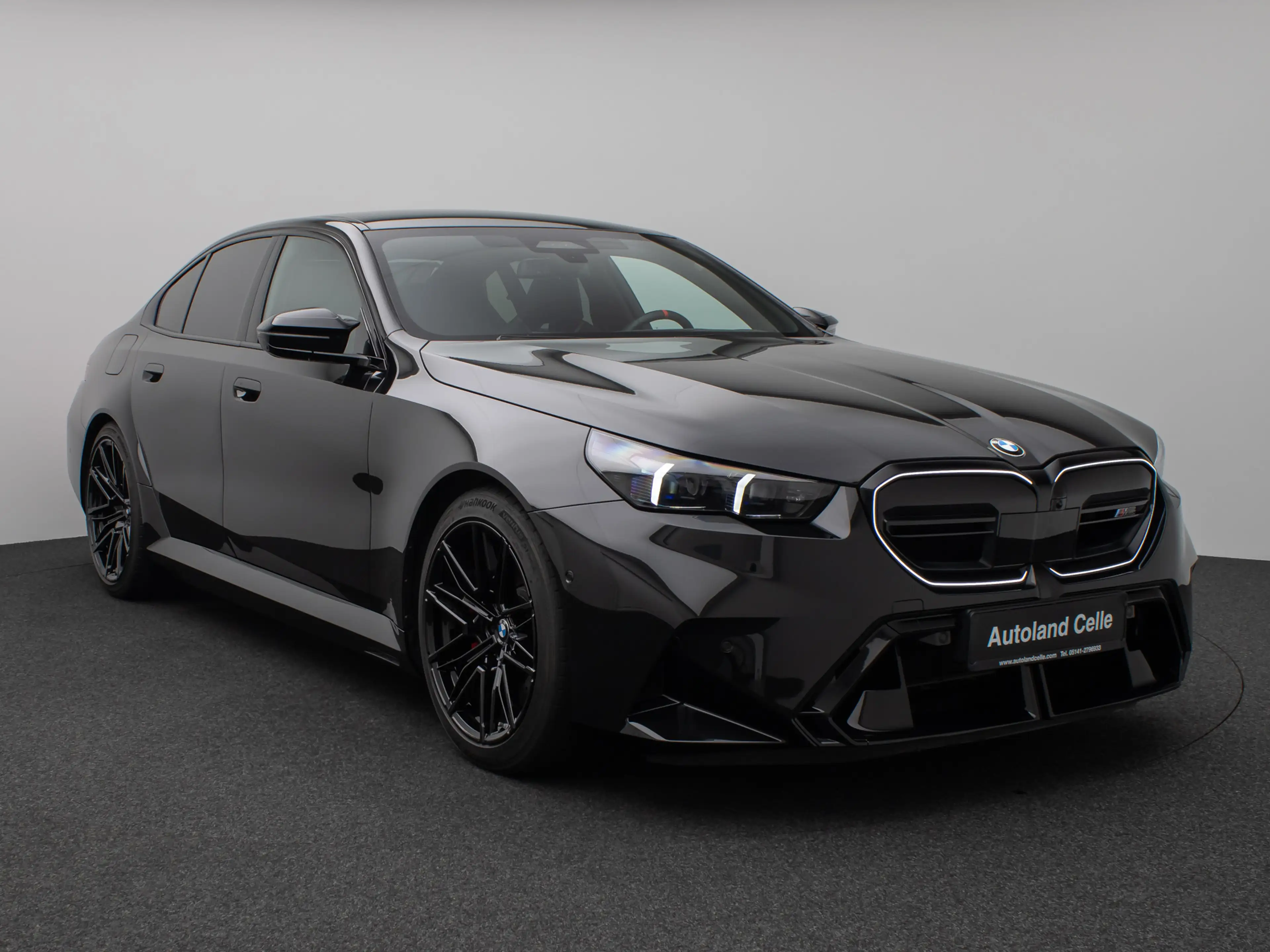 BMW M5 xD Panorama 360°B&W HUD M-Driversp. Komfort — photo 3