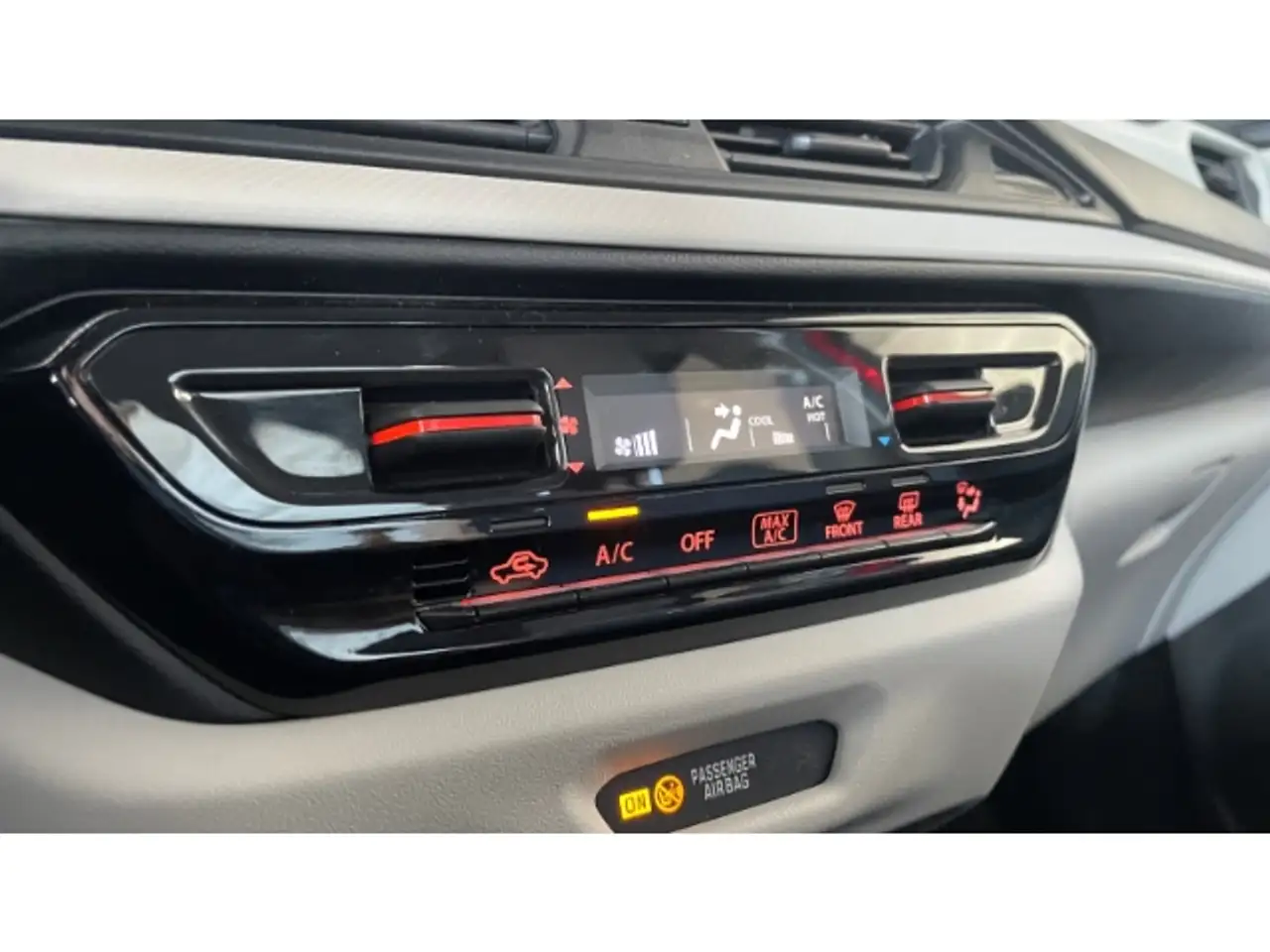 Suzuki Swift 1.2 Comfort LED NAVI ACC Kamera SitzHZG APP Connec 19