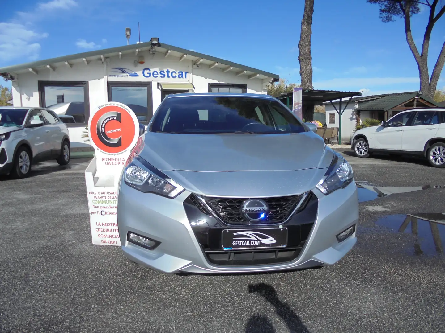 Nissan Micra IG-T 100 AUTOMATICA Xtronic 5 porte N-Connecta Zilver - 2