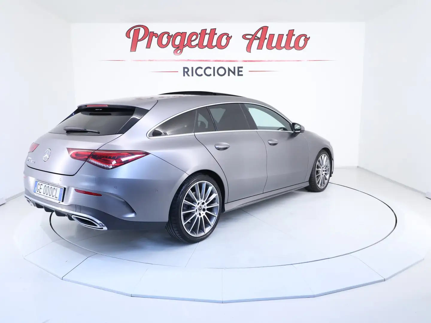 Mercedes-Benz CLA 180 CLA Shooting Brake 180d Premium AMG NIGHT TETTO 19 Grigio - 2