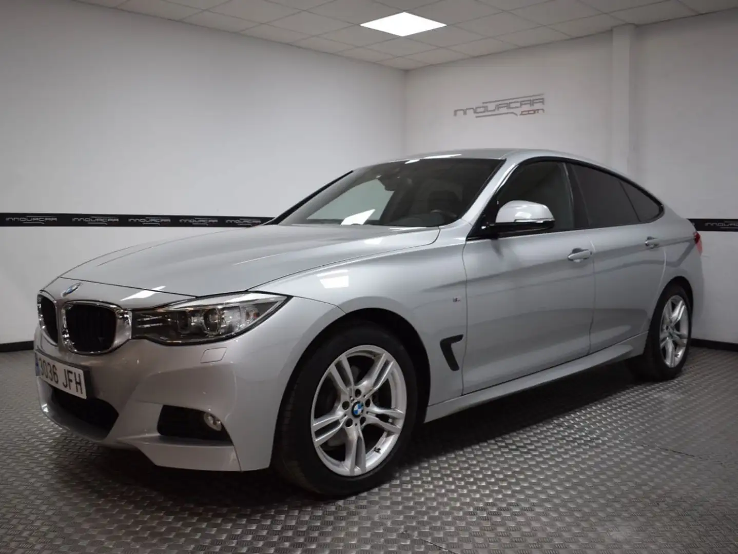 BMW 328 328iA Gran Turismo xDrive Серый - 1