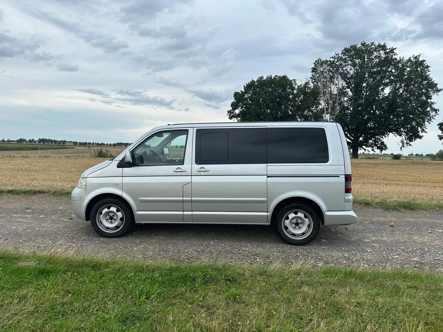 Volkswagen T5 Multivan Multivan Highline Autm. Silber - 2