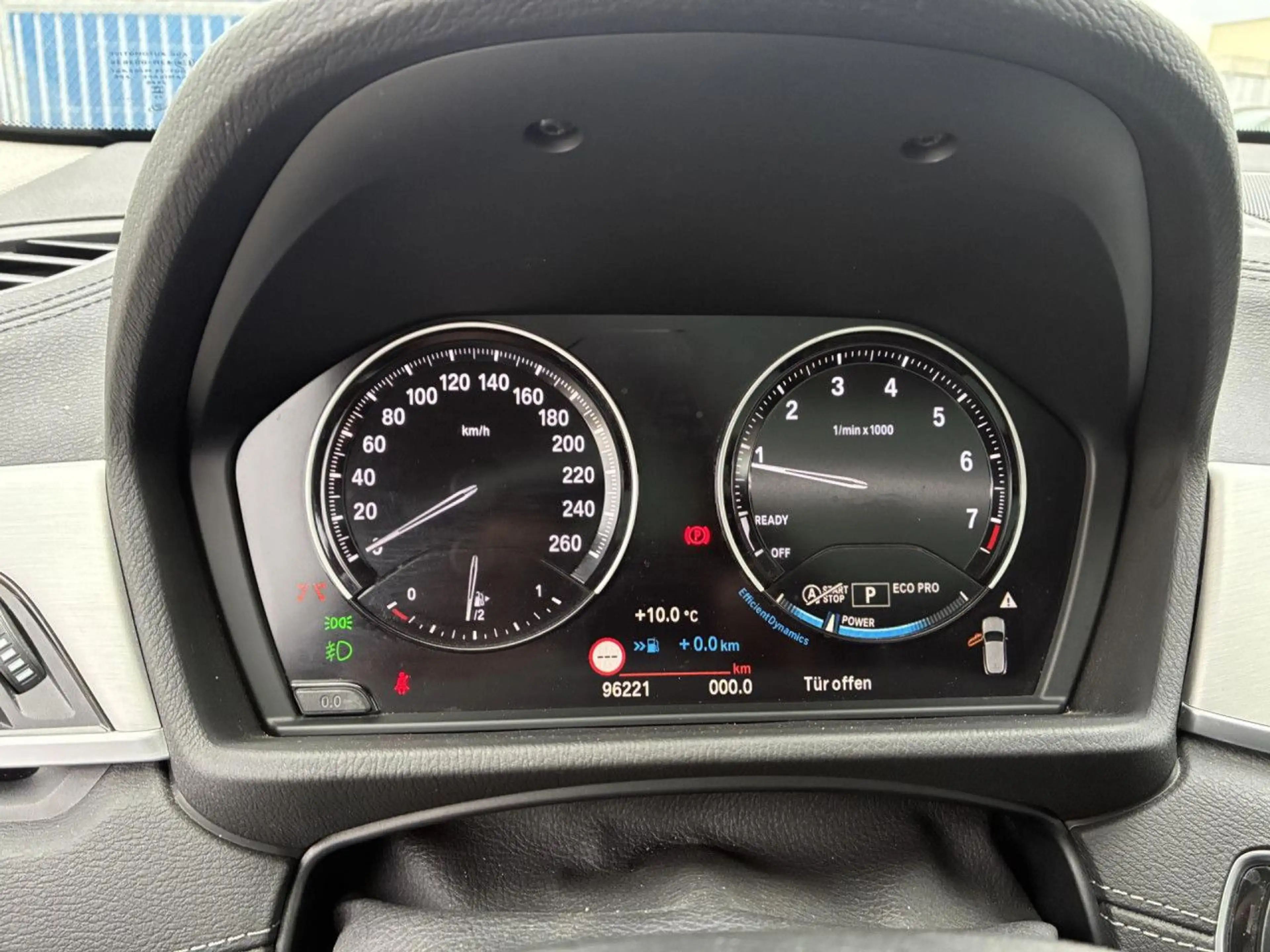 BMW X2 s20i Sports.Navi HiFi PanoDach Kamera AHK 18" — photo 12