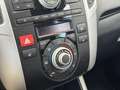 Kia Venga 1.6 CVVT 126pk AUTOMAAT|Stoelverwarming|Parkeersen Zwart - thumbnail 22