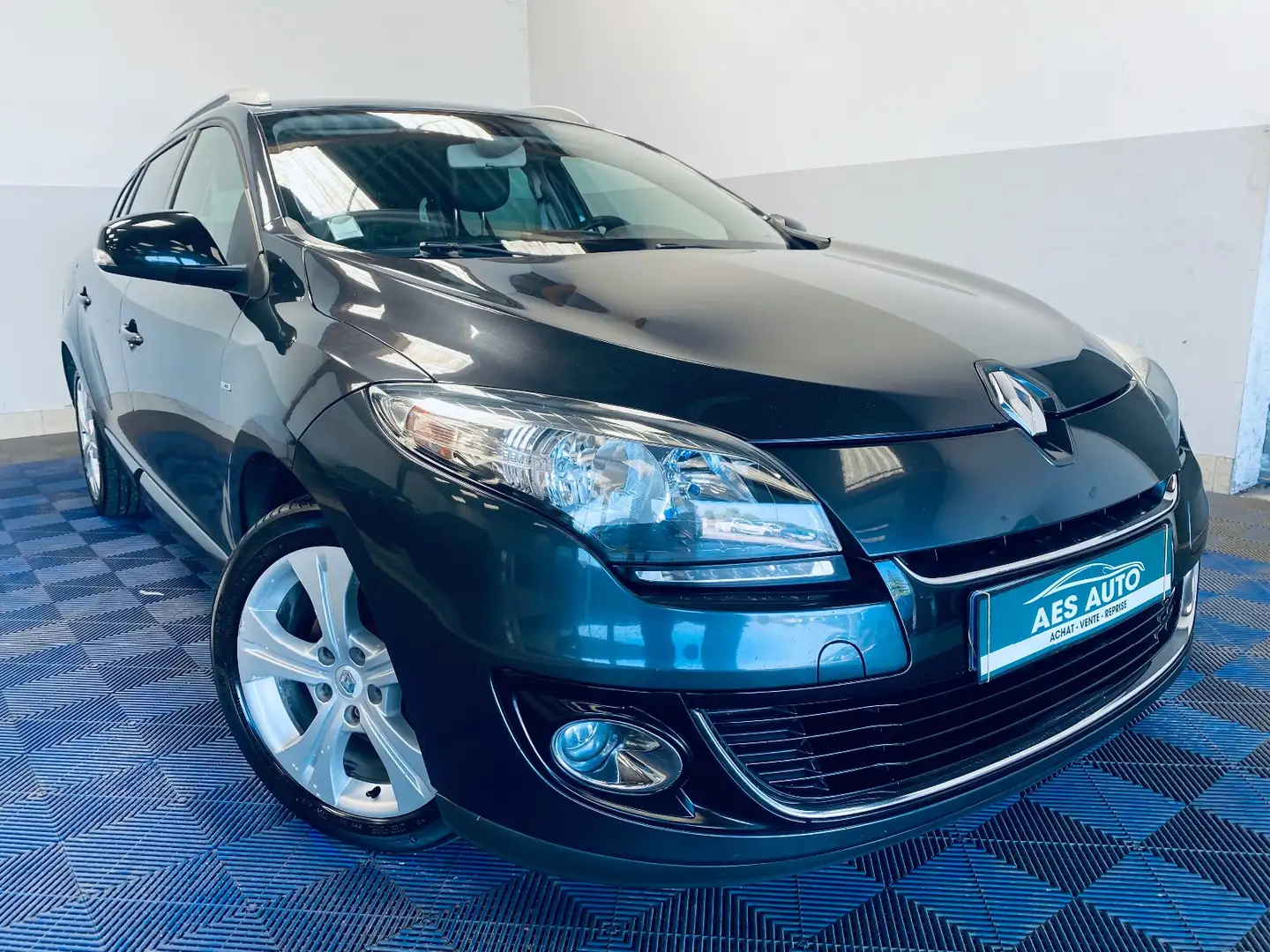 Renault Megane Bose Euro 5 EDC Gris - 1