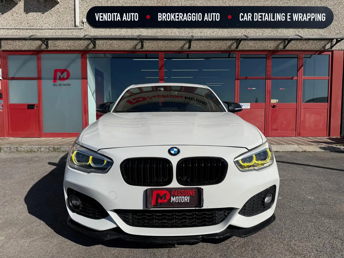 BMW 125 Serie 1 F/20-21 2015 125i Msport 224cv 5p auto Weiß - 2