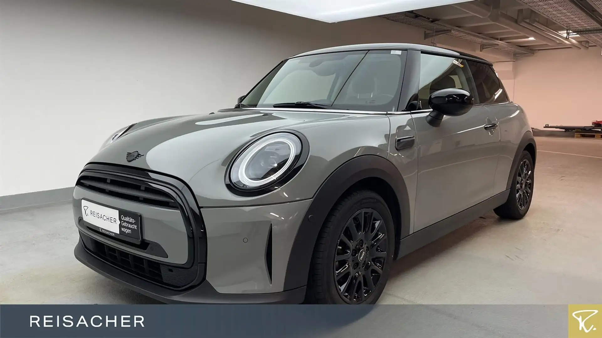 MINI Cooper A Classic-Trim DKG Navi PA SpoSi LED SSV Grau - 1