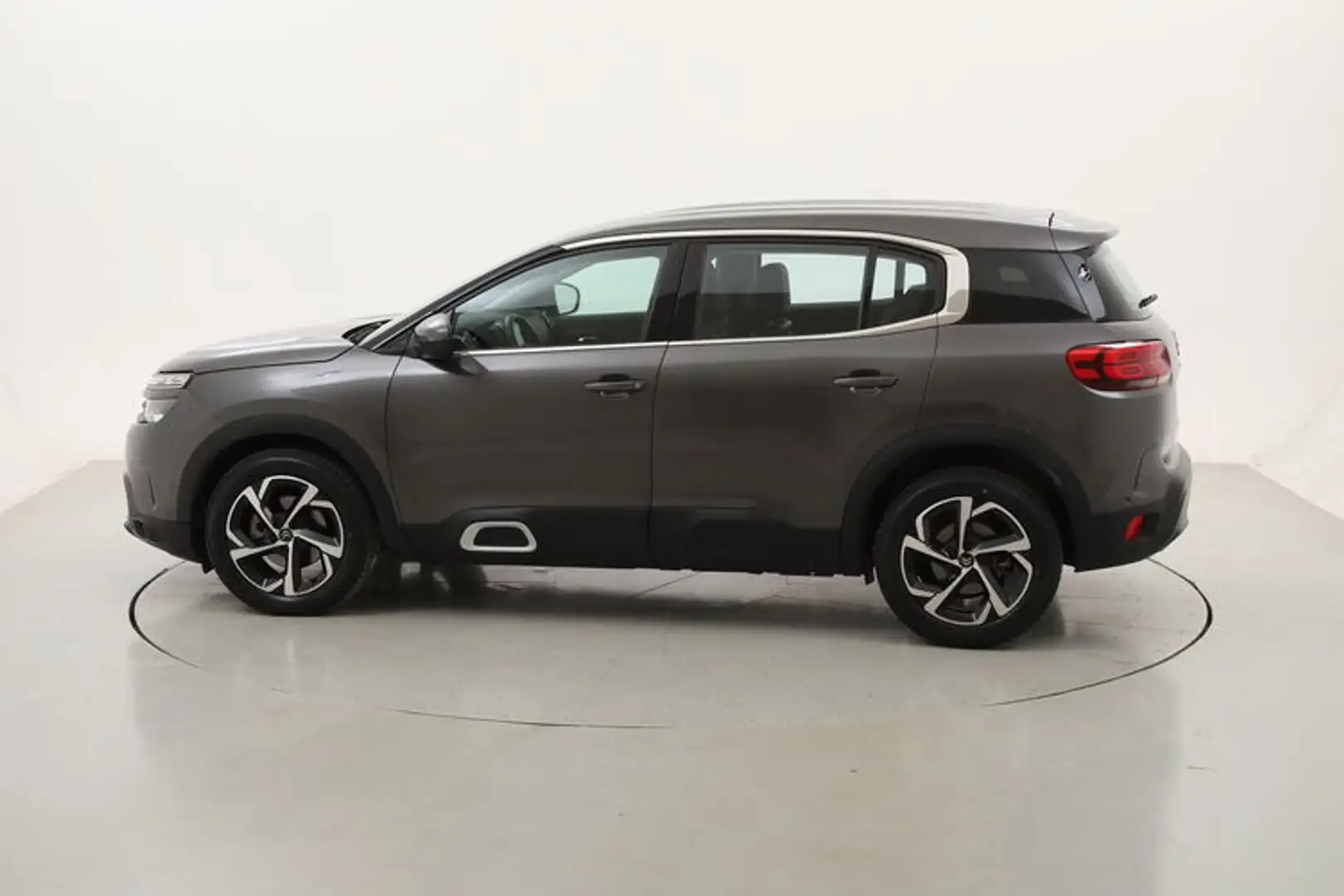 Citroen C5 Aircross Business 1.5 Diesel 131CV Gris - 2