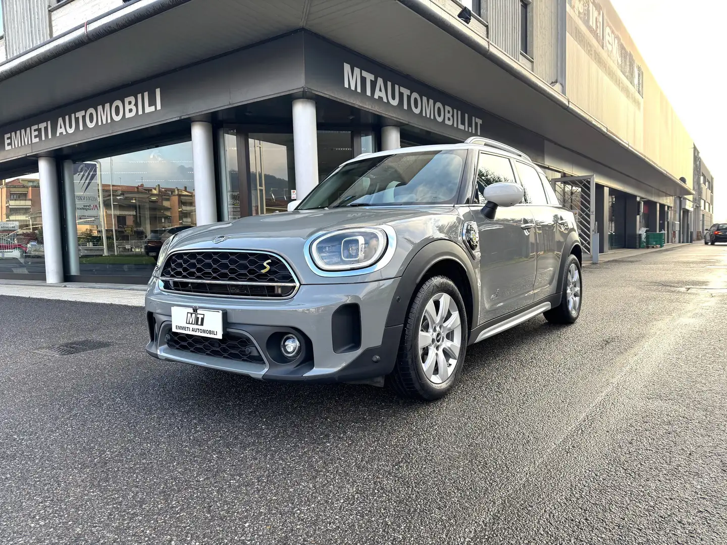 MINI Cooper SE Countryman 1.5 Business all4 auto Plug In Hybrid Grigio - 1
