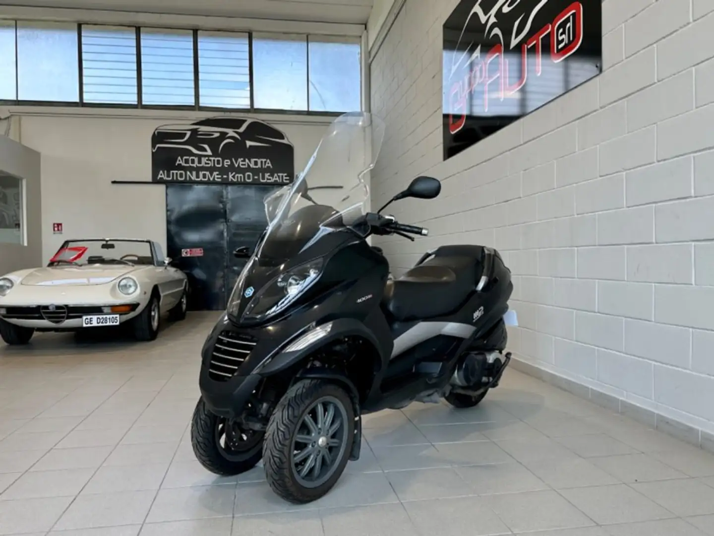 Piaggio MP3 400 400 i.e. Negru - 1