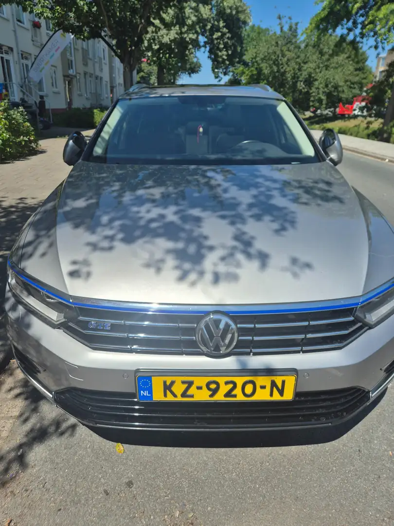 Volkswagen Passat Passat 1.4 T. GTE C.S. Pl. Gris - 2