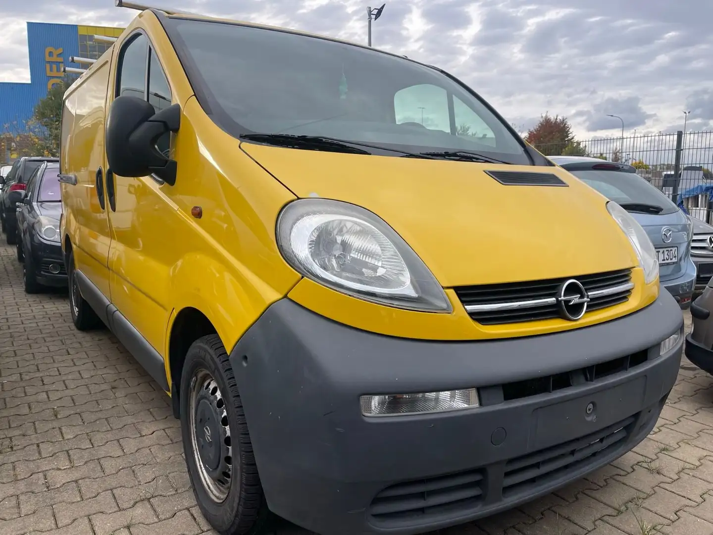 Opel Vivaro Kasten L1H1 2,7t Żółty - 1