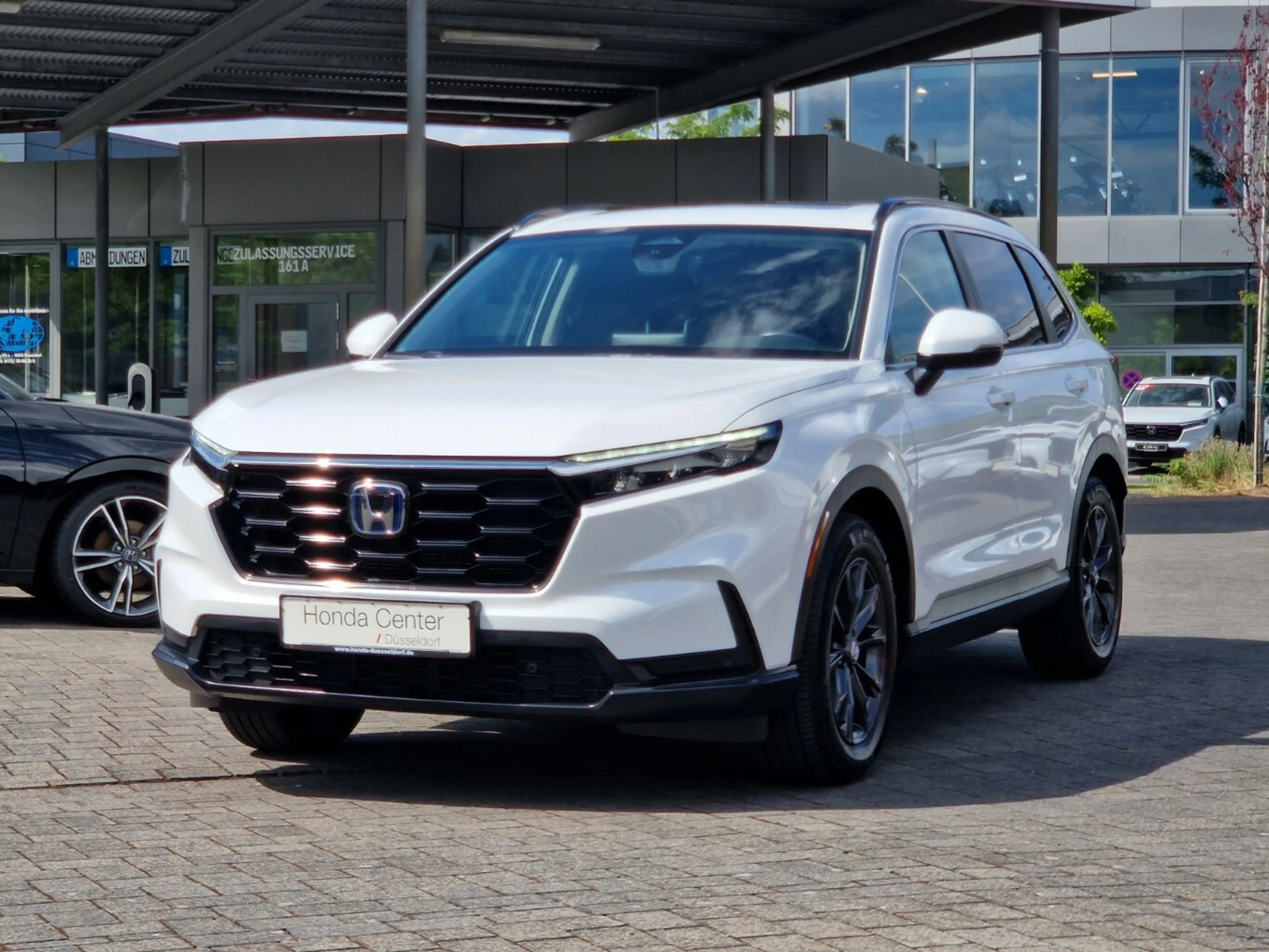 Honda CR-V e:HEV Elegance 2WD|Pano|LED — photo 3